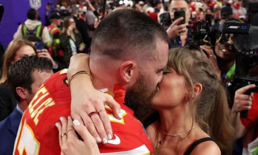 is Taylor Swift engaged to Travis Kelce?